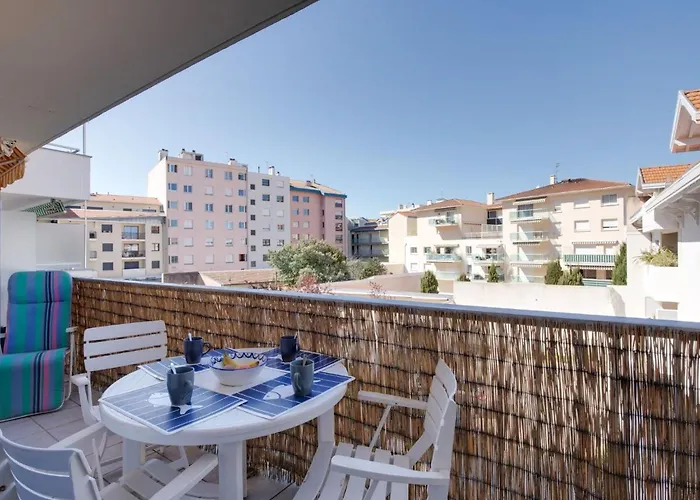 Calliope By Interhome آركاشو