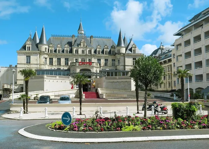 Calliope By Interhome * آركاشو